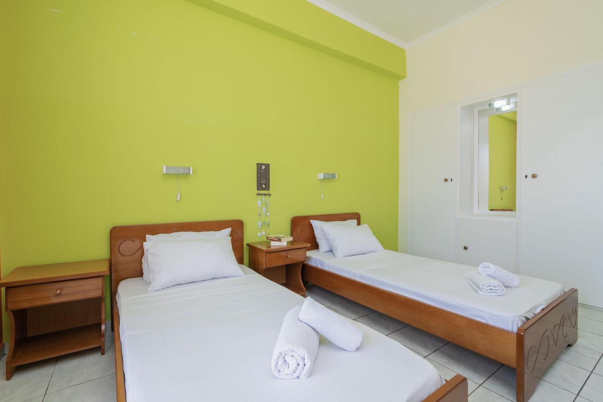 أليكيس Sunbliss Studios & Apartments الغرفة الصورة