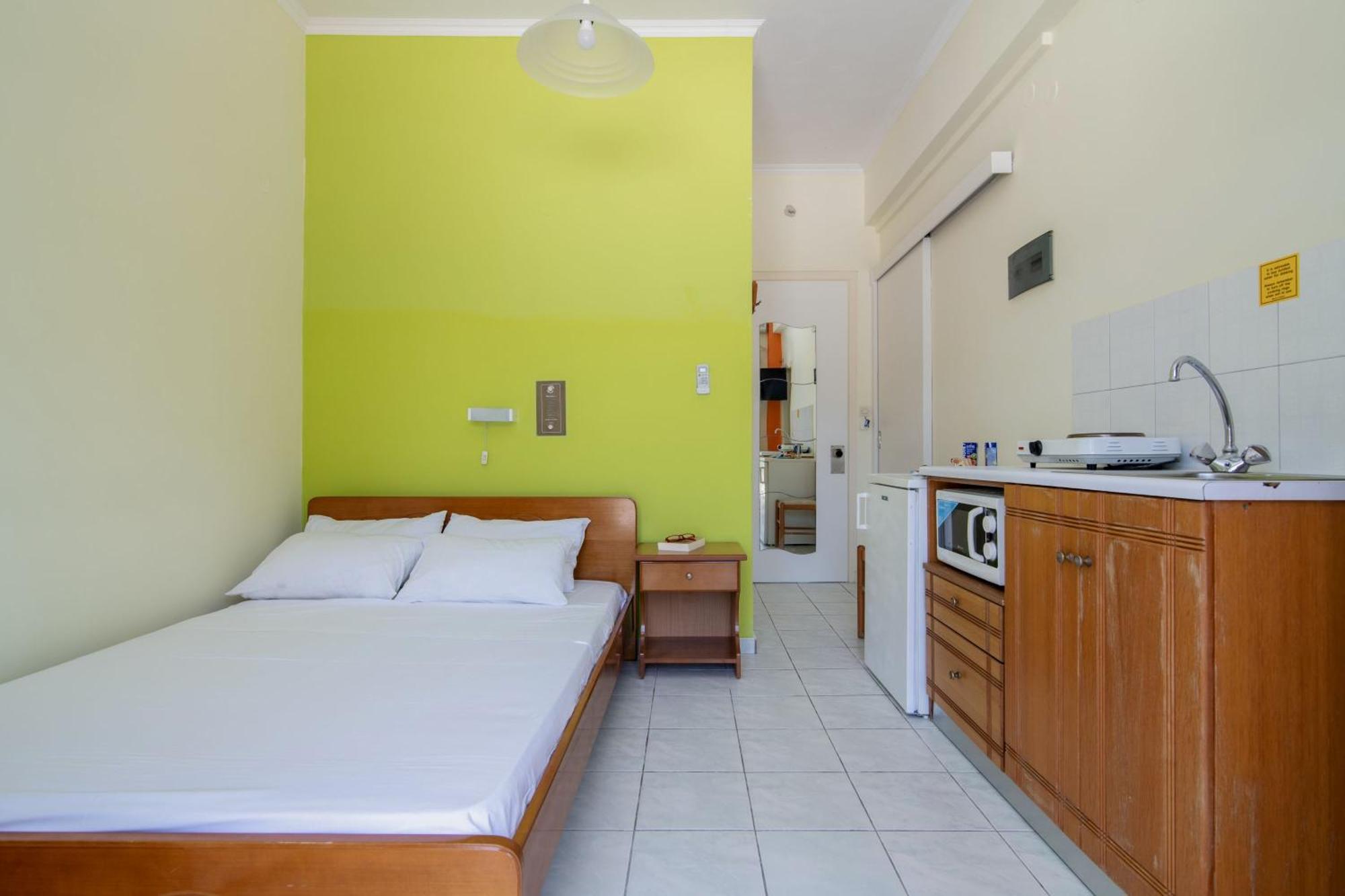 أليكيس Sunbliss Studios & Apartments الغرفة الصورة