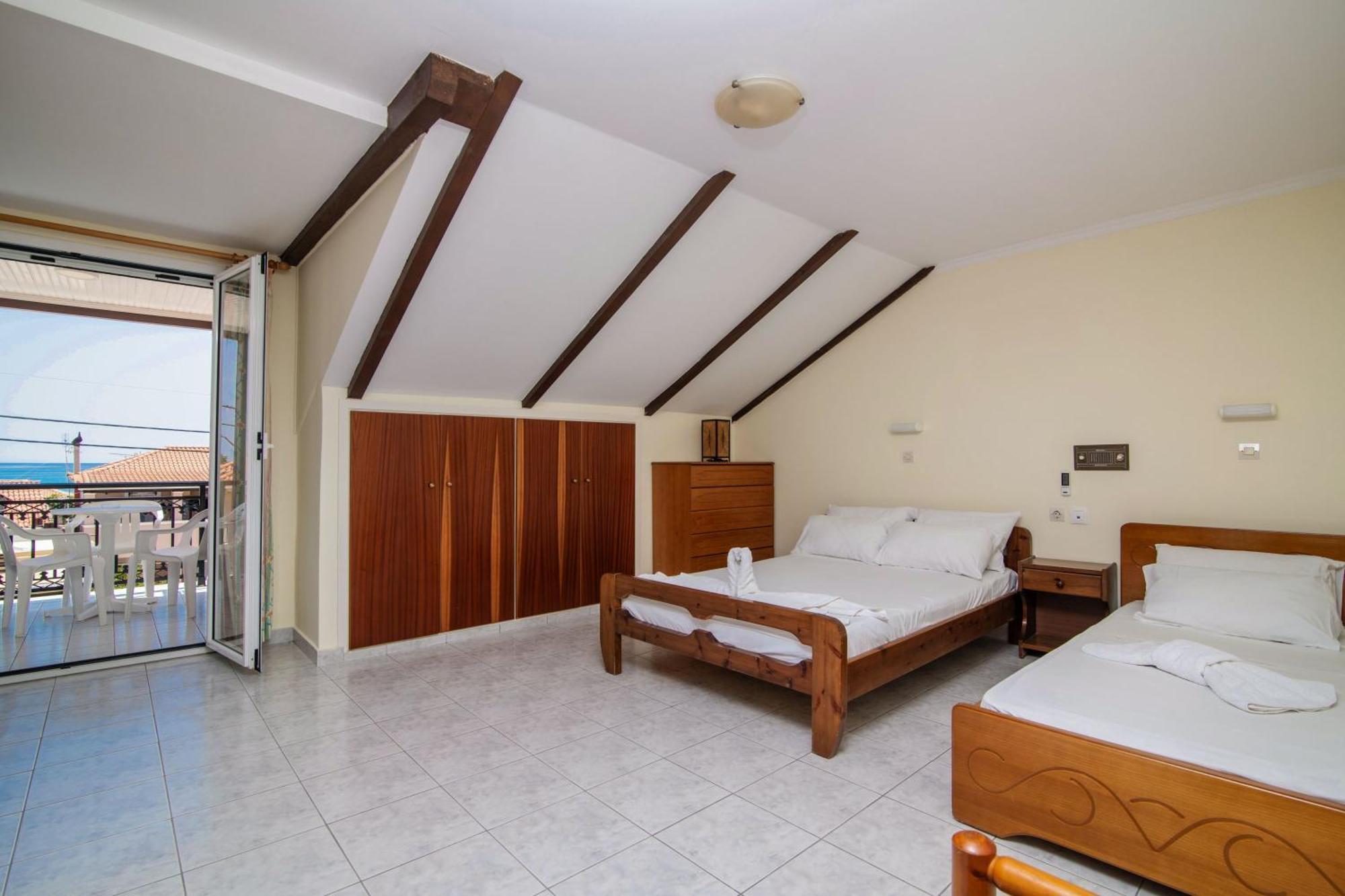 أليكيس Sunbliss Studios & Apartments الغرفة الصورة